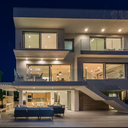 Luxurious Villa In Kozino With Fenced Garden Extérieur photo